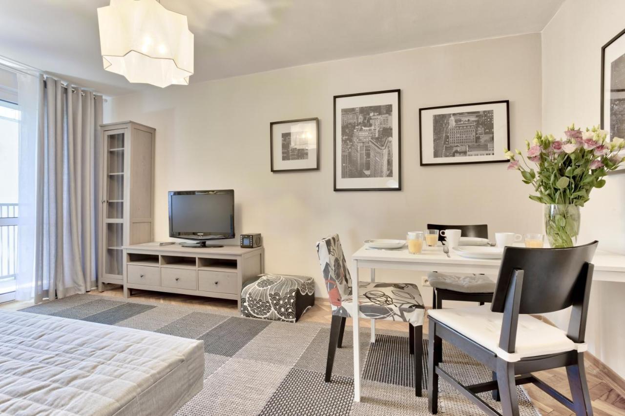 Tyzenhauz Apartments Lobzowska Street Краков Экстерьер фото